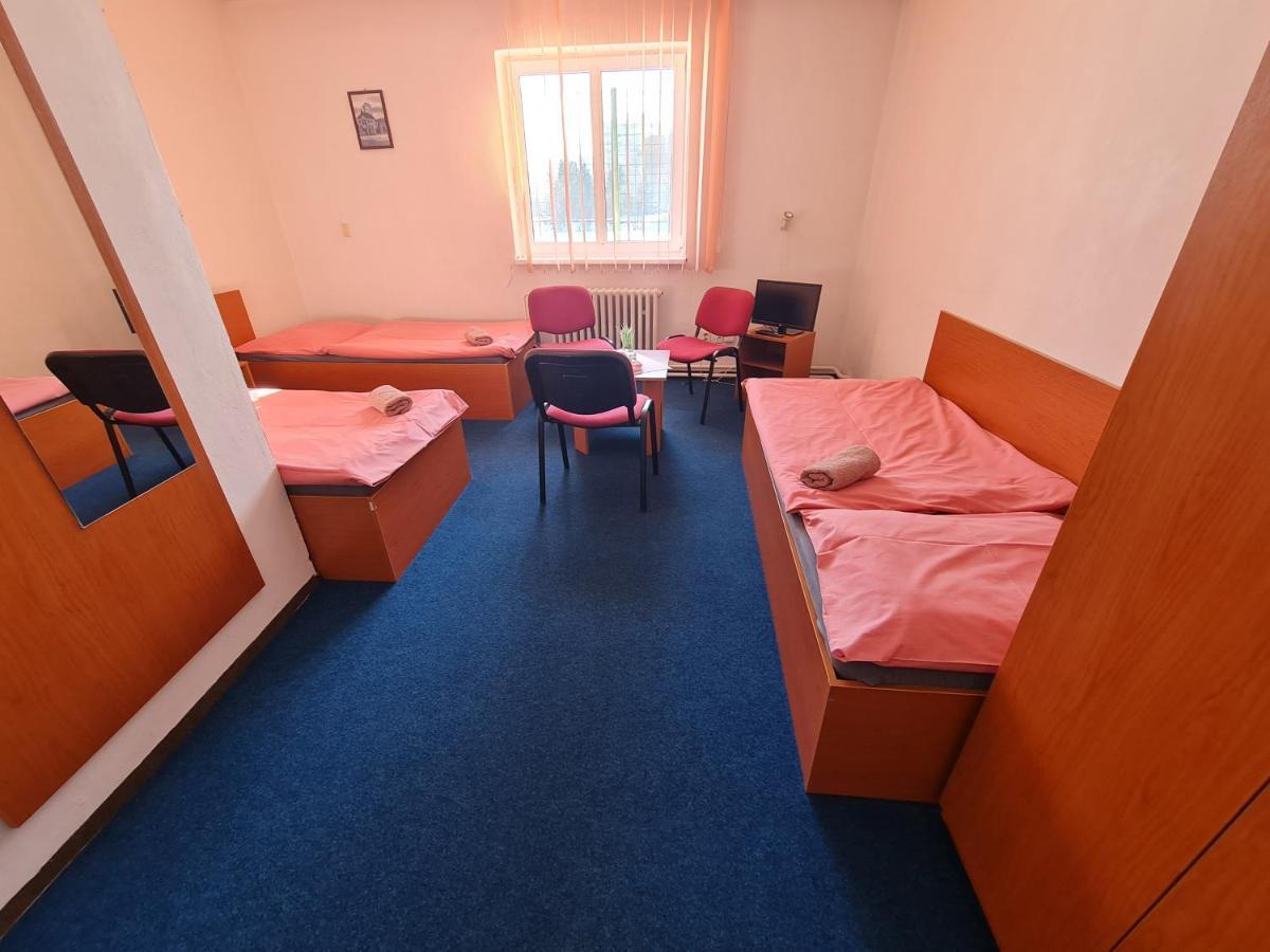 Penzion Olympia Bańska Bystrzyca Zewnętrze zdjęcie